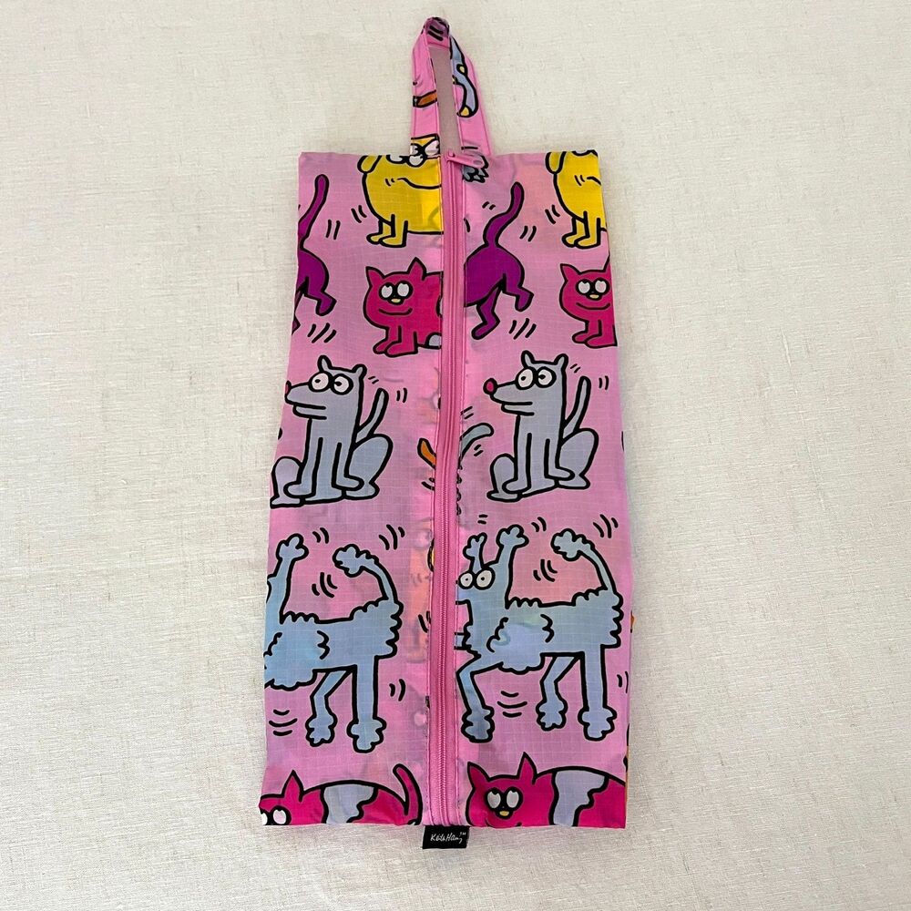 BAGGU x Keith Haring UO Limited-Edition 3D Zip Pouch - Size Large "Pets" Pink